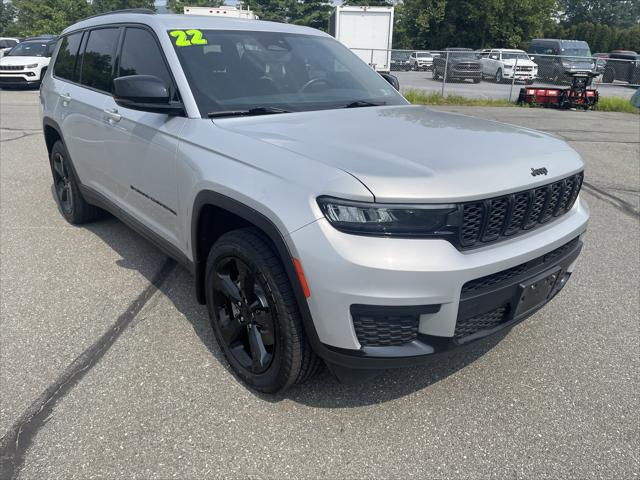2022 Jeep Grand Cherokee L Altitude 4x4 2022 Jeep Grand Cherokee L Altitude 4x4