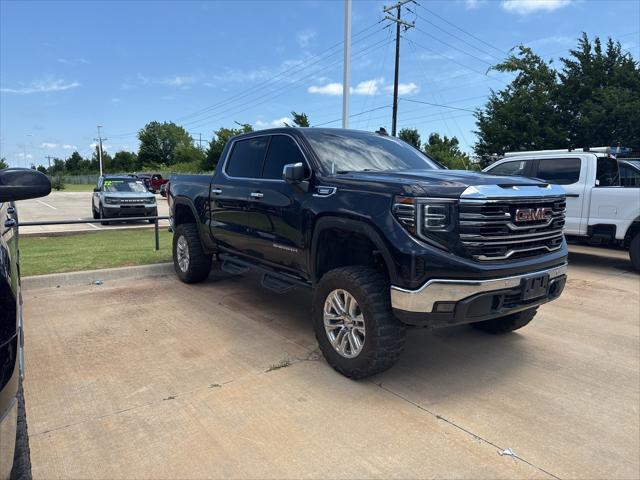 2024 GMC Sierra 1500 4WD Crew Cab Short Box SLT