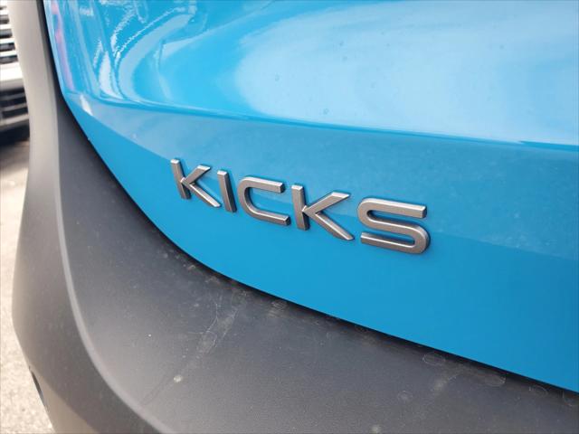 2025 Nissan Kicks SR FWD
