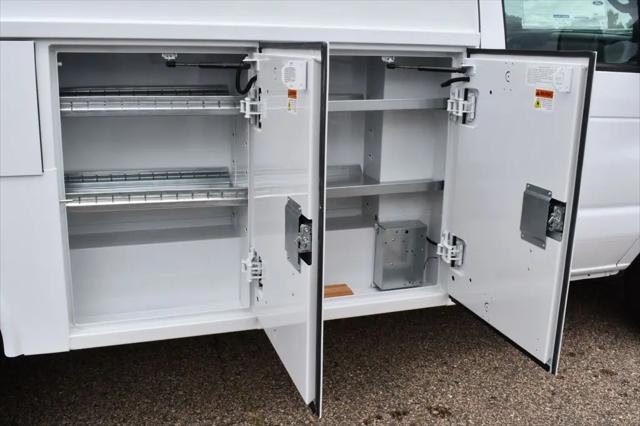 2026 Ford E-350 Cutaway E-Series Cutaway