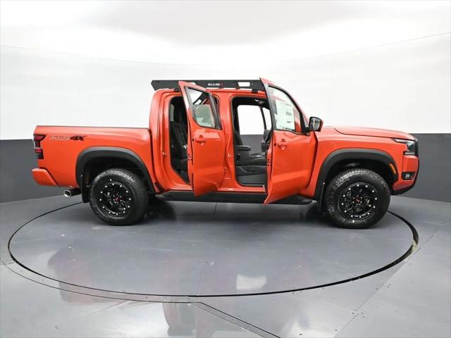 2025 Nissan Frontier Crew Cab PRO-4X 4x4