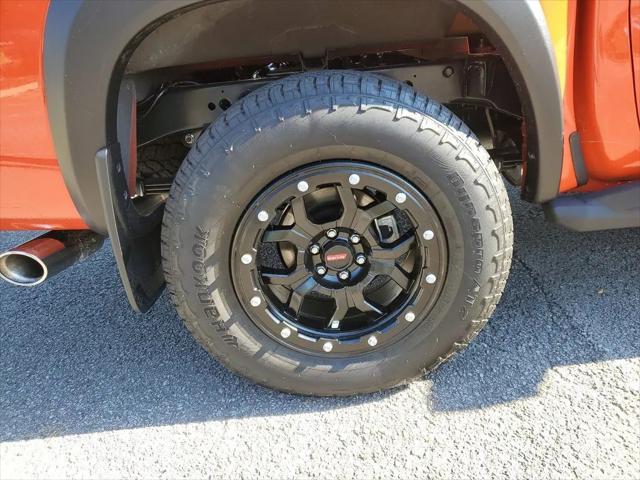 2025 Nissan Frontier Crew Cab PRO-4X 4x4