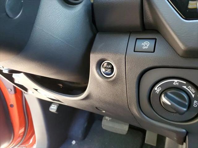 2025 Nissan Frontier Crew Cab PRO-4X 4x4