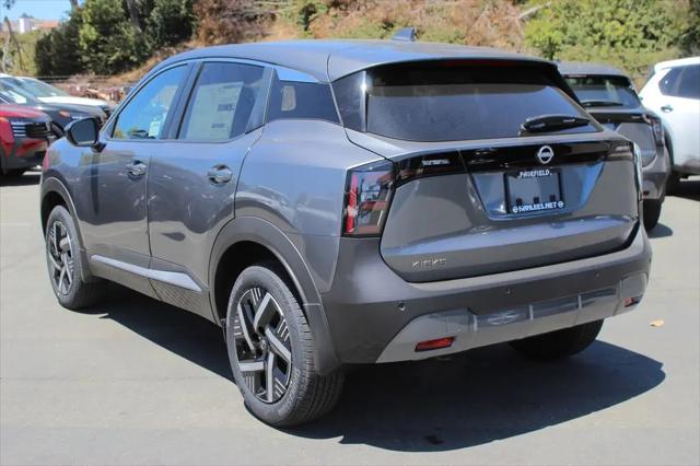 2025 Nissan Kicks SV FWD