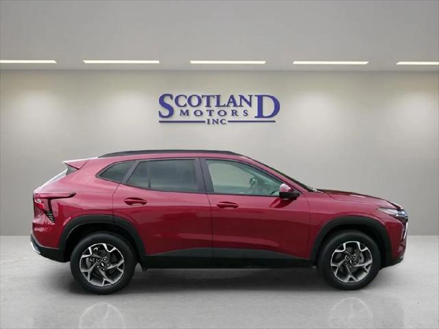 2024 Chevrolet Trax FWD LT