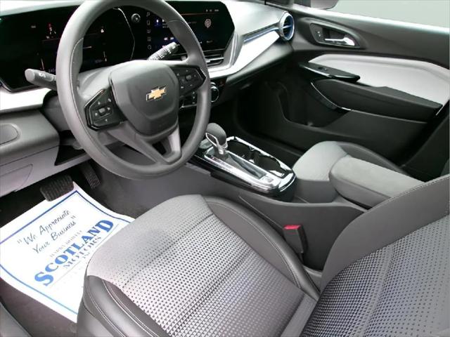 2024 Chevrolet Trax FWD LT