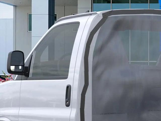 2025 Chevrolet Express Cutaway 4500 Van