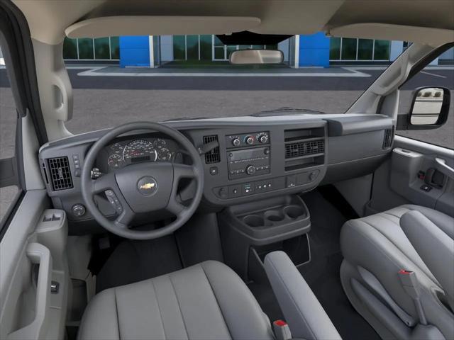 2025 Chevrolet Express Cutaway 4500 Van