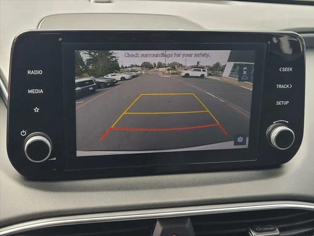 2022 Hyundai Santa Fe SE