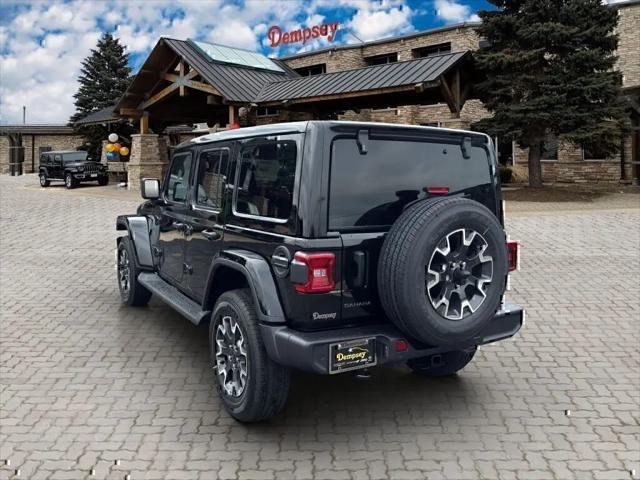 2025 Jeep Wrangler 4-Door Sahara 4x4