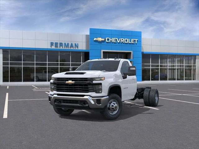 2025 Chevrolet Silverado 3500HD Work Truck