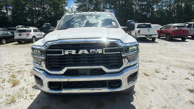 2025 Ram 3500 Tradesman/Big Horn