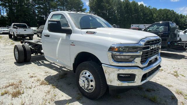 2025 Ram 3500 Tradesman/Big Horn