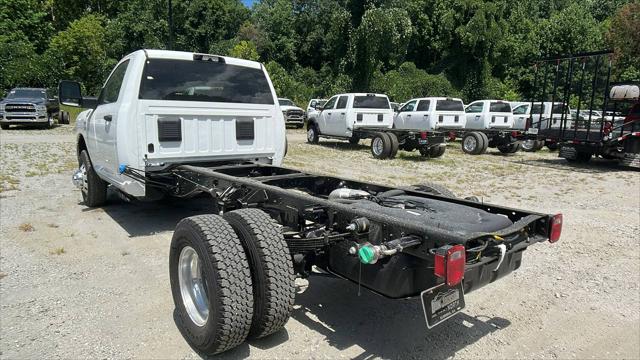 2025 Ram 3500 Tradesman/Big Horn