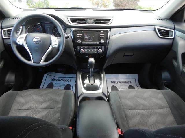 2015 Nissan Rogue SV