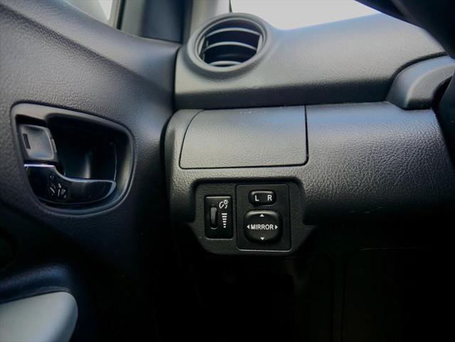 2010 Toyota Yaris Base