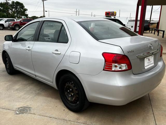 2010 Toyota Yaris Base