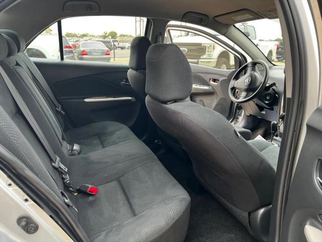 2010 Toyota Yaris Base