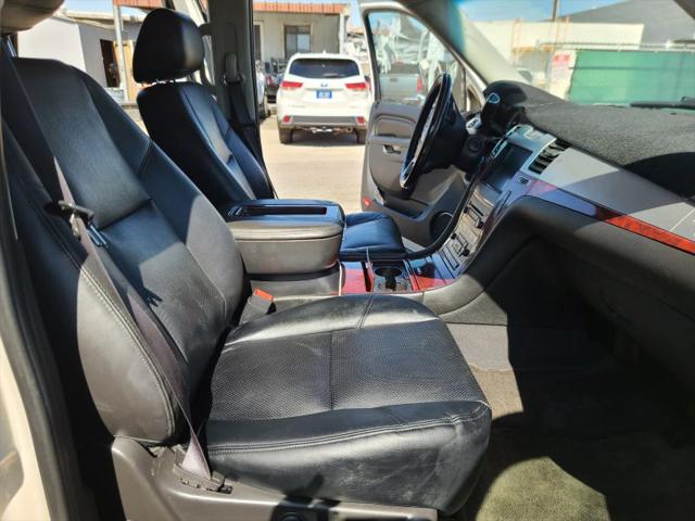 2012 Cadillac Escalade Standard