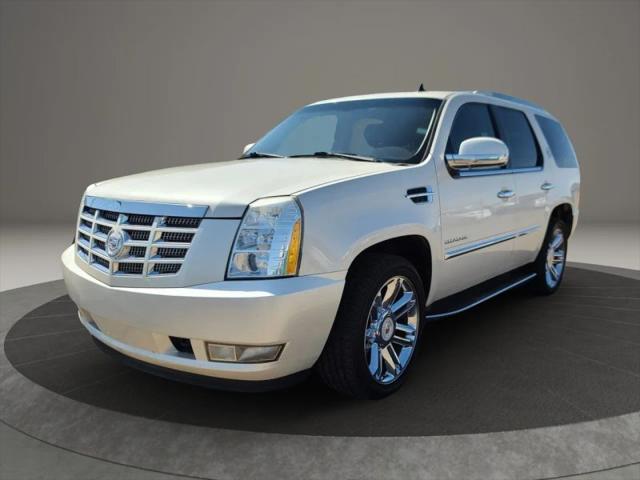 2012 Cadillac Escalade Standard