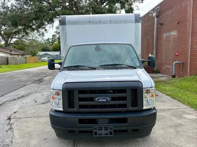 2022 Ford E-350 Cutaway Base