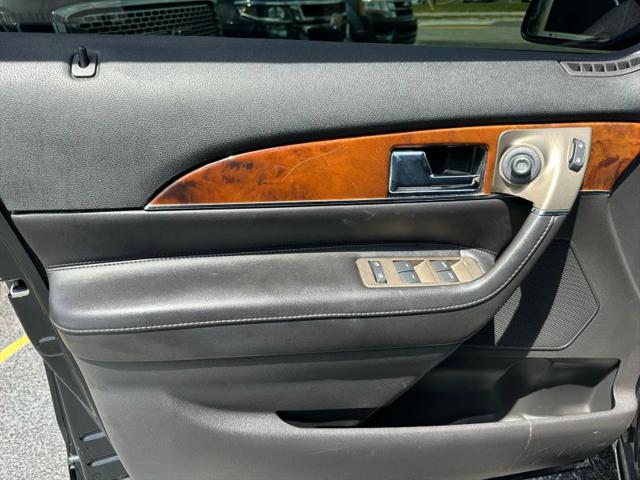 2013 Lincoln MKX Base