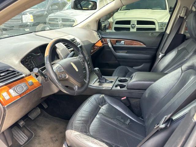 2013 Lincoln MKX Base