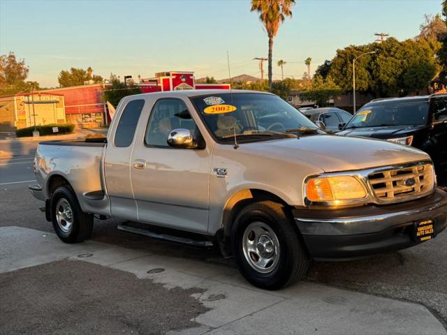 2002 Ford F-150 LARIAT