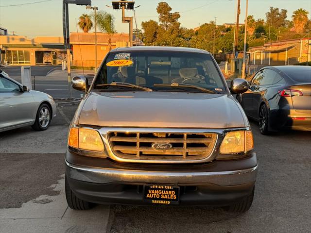 2002 Ford F-150 LARIAT