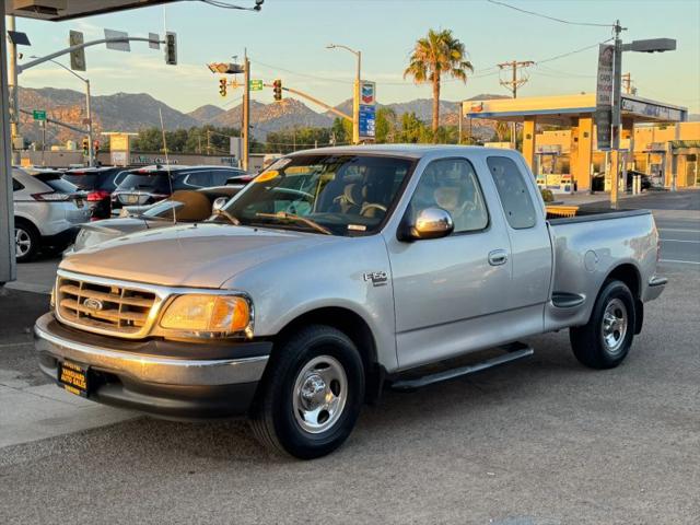2002 Ford F-150 LARIAT