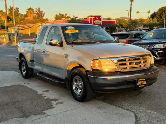 2002 Ford F-150 LARIAT