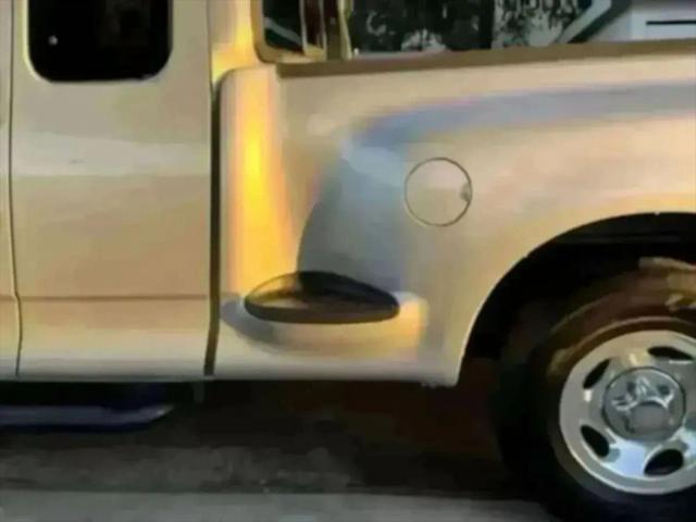 2002 Ford F-150 LARIAT