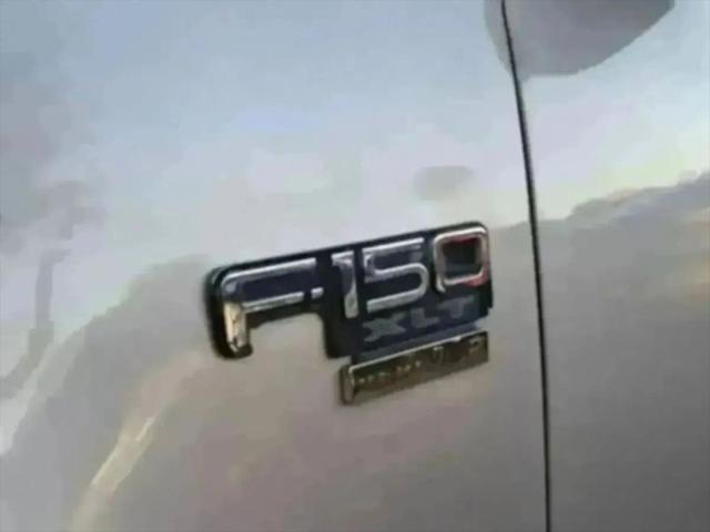 2002 Ford F-150 LARIAT