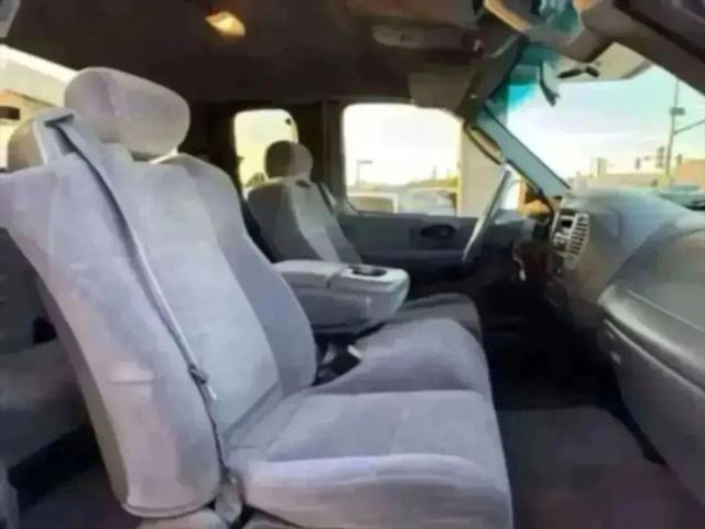 2002 Ford F-150 LARIAT