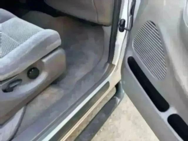 2002 Ford F-150 LARIAT