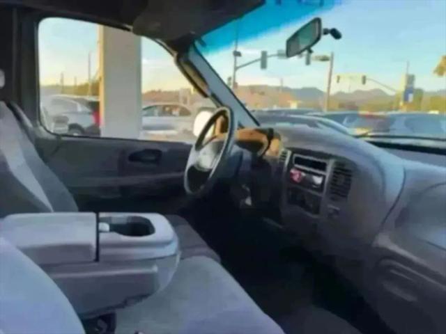 2002 Ford F-150 LARIAT