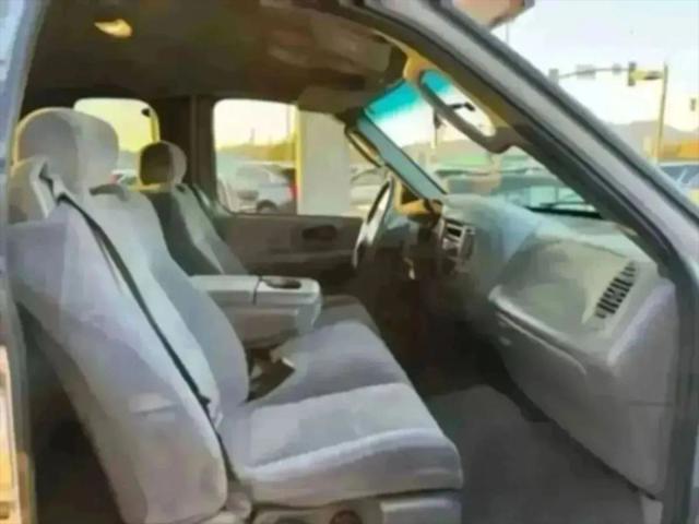 2002 Ford F-150 LARIAT