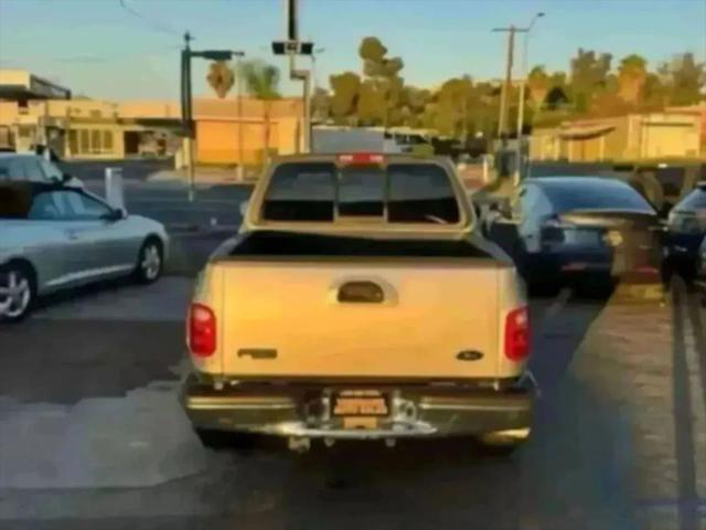 2002 Ford F-150 LARIAT
