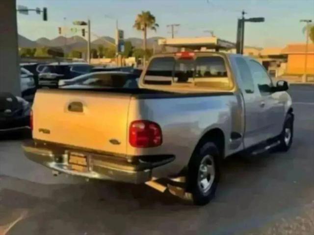 2002 Ford F-150 LARIAT