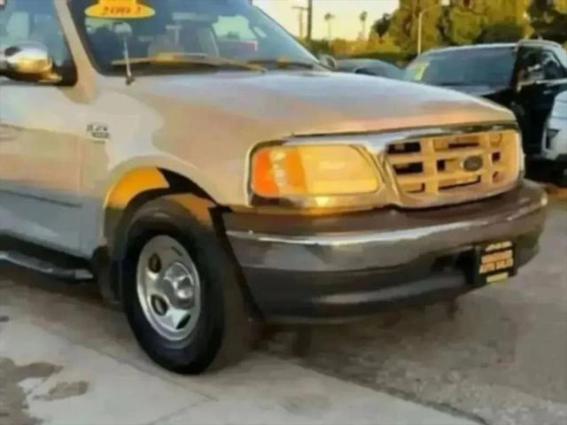 2002 Ford F-150 LARIAT