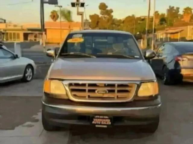 2002 Ford F-150 LARIAT
