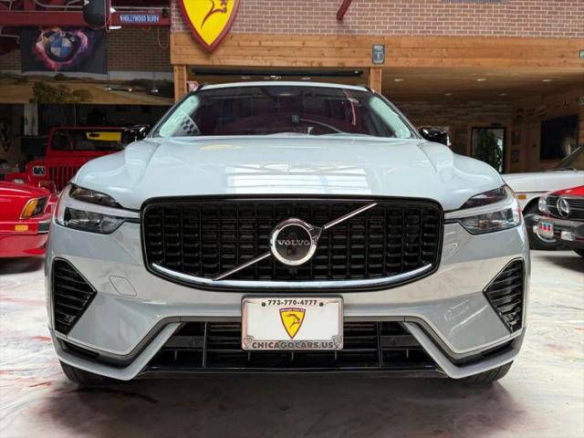2024 Volvo XC60 Recharge T8 Core Dark Theme