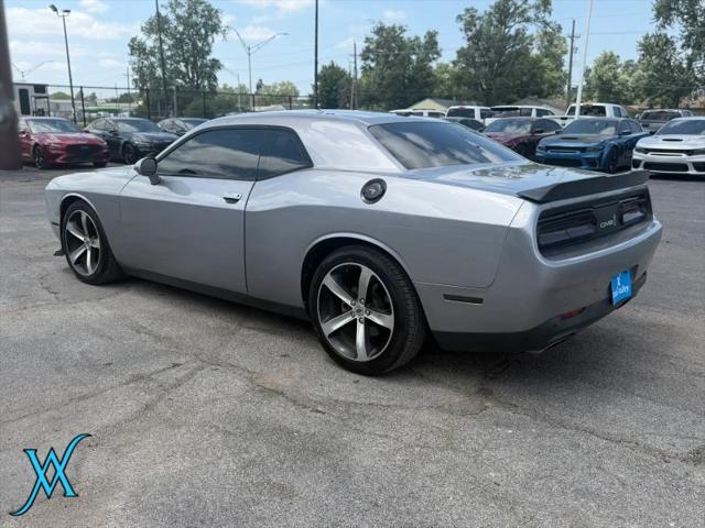 2017 Dodge Challenger R/T Shaker