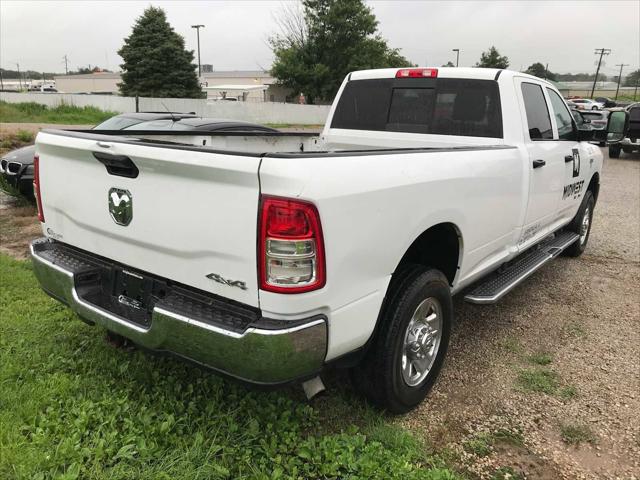 2021 RAM 3500 Tradesman Crew Cab 4x4 8 Box