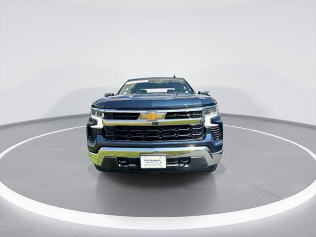 2023 Chevrolet Silverado 1500 4WD Crew Cab Short Bed LT with 2FL