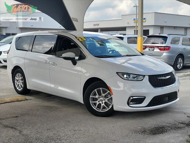 2023 Chrysler Pacifica Touring
