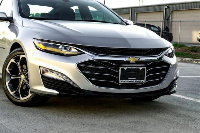2022 Chevrolet Malibu FWD LT