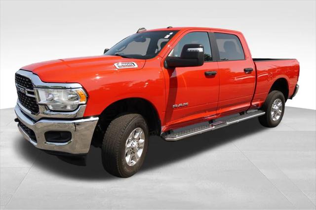 2024 RAM 2500 Big Horn Crew Cab 4x4 64 Box