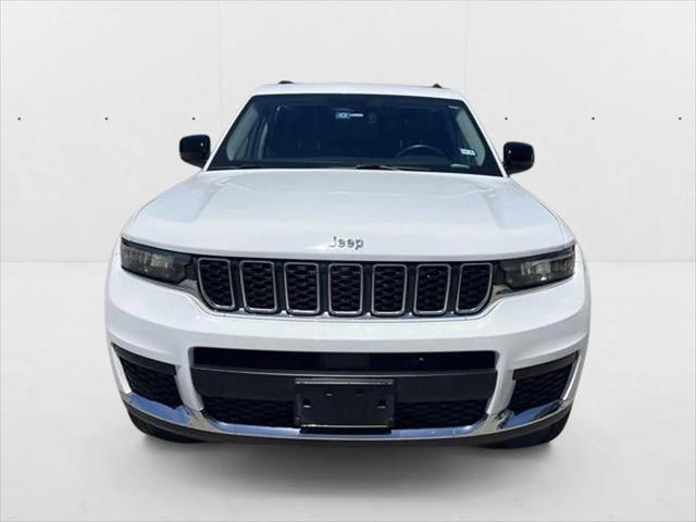 2022 Jeep Grand Cherokee L Laredo 4x2
