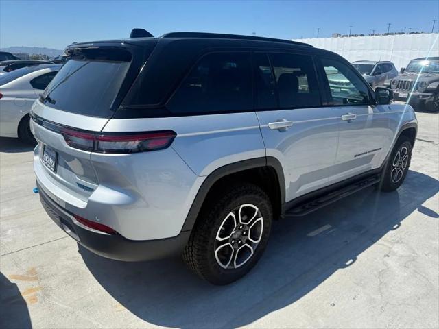 2024 Jeep Grand Cherokee 4xe Trailhawk